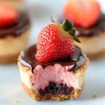 Valentines-Day-Chocolate-Strawberry-Mini-Cheesecakes-Recipe