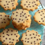 Soft-Chewy-Chocolate-Chip-Sugar-Cookies-Recipe