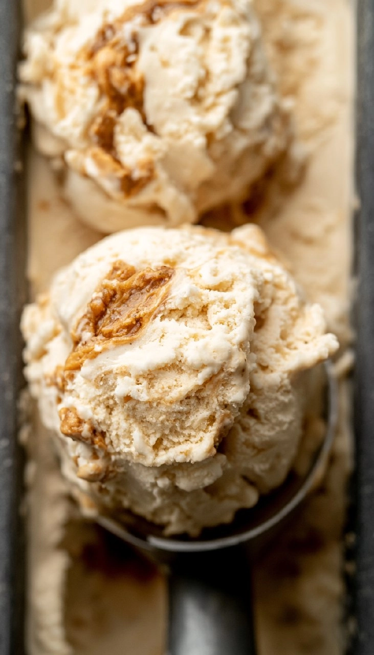 Peanut Butter Ripple Ice Cream (No Churn)